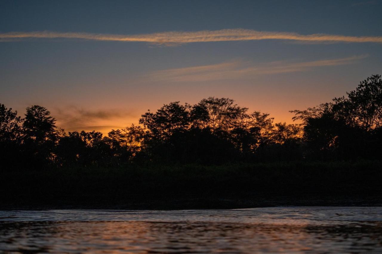 Aemak Iquitos Ecolodge Santa Clara المظهر الخارجي الصورة